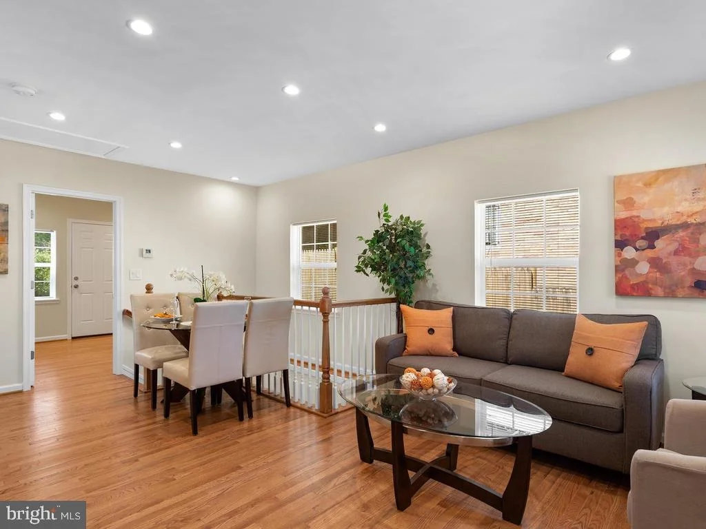 Photo of 5021 AYERS PLACE SE