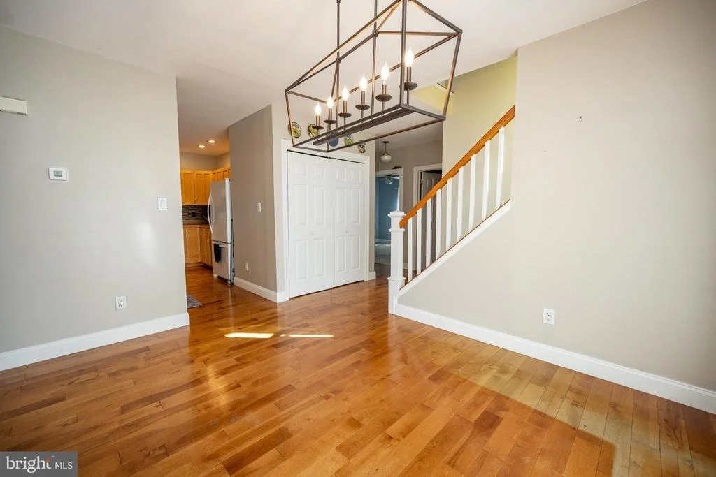 Photo of 32 HAZELHURST LANE