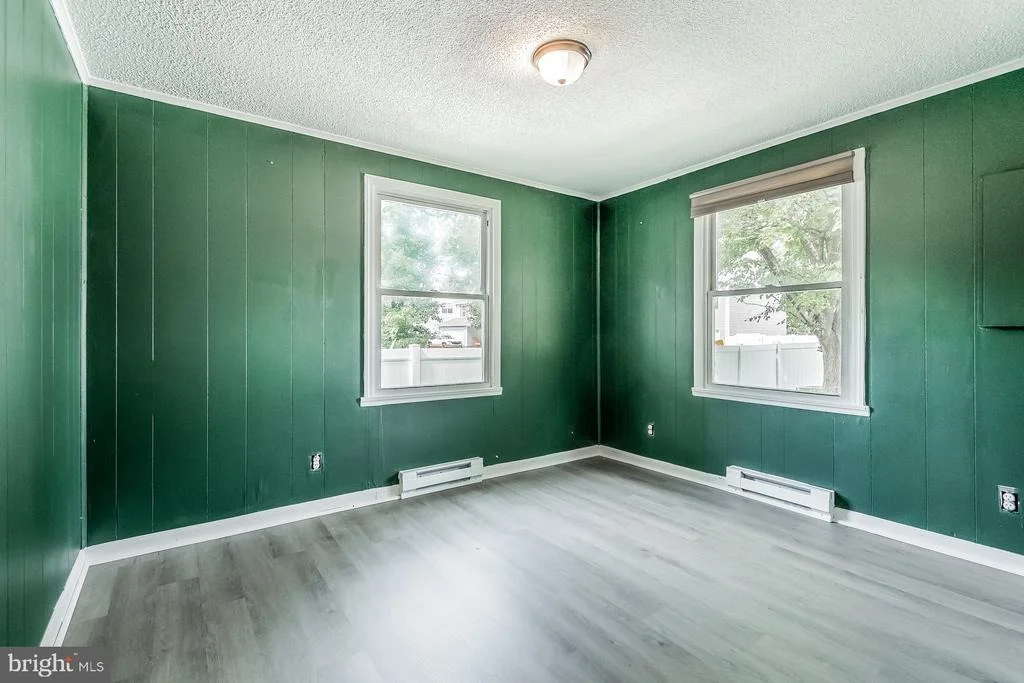 Photo of 107 LEE ROAD