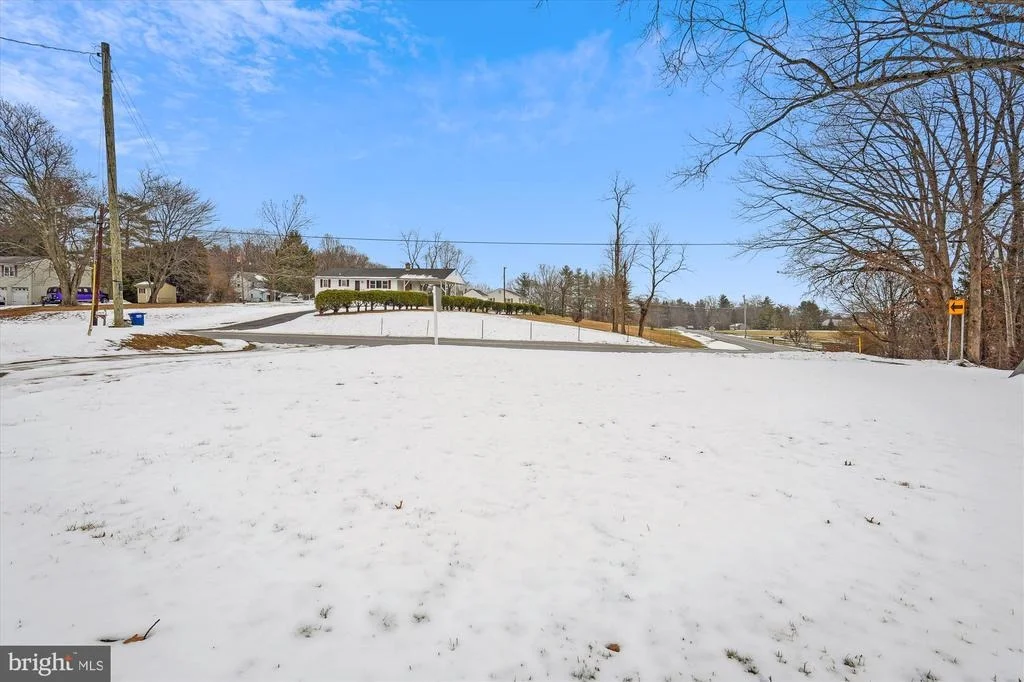 Photo of 6411 DAVIS ROAD
