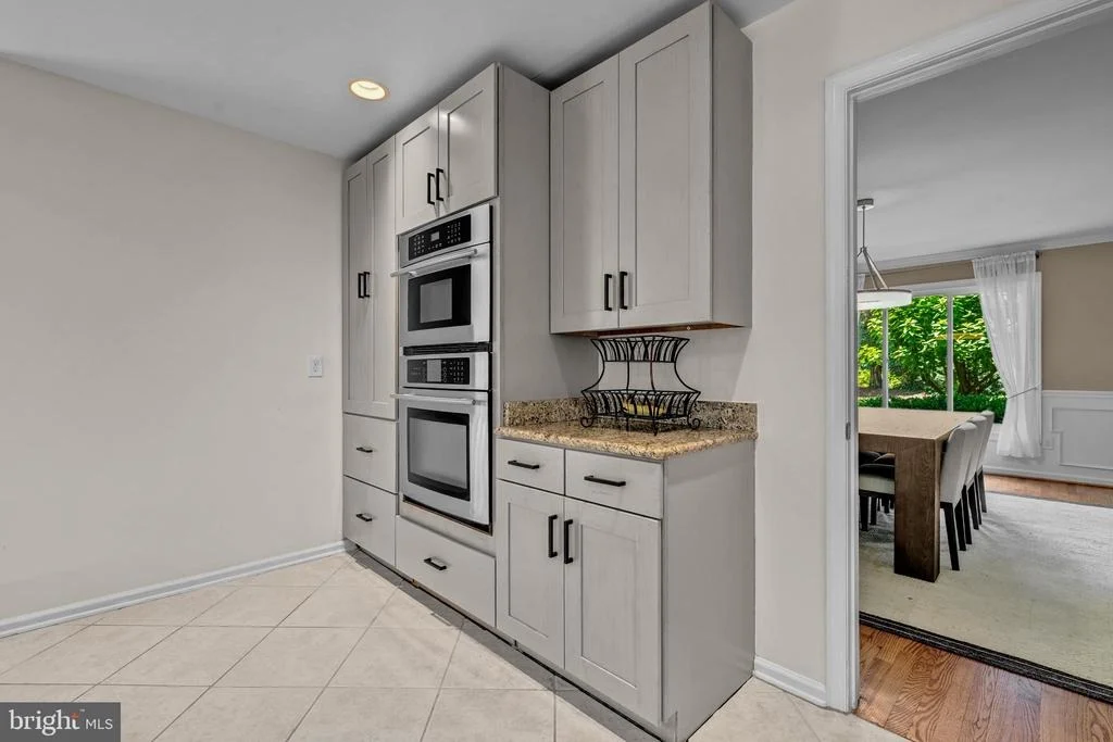 Photo of 1077 SPRING HILL ROAD