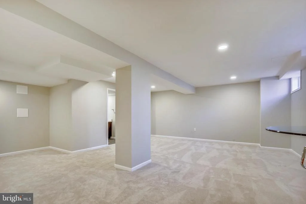 Photo of 1508 LAUREL HILL ROAD