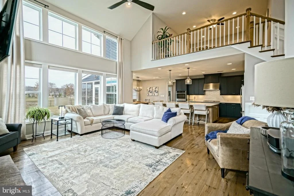 Photo of 33285 MAGGIE LANE
