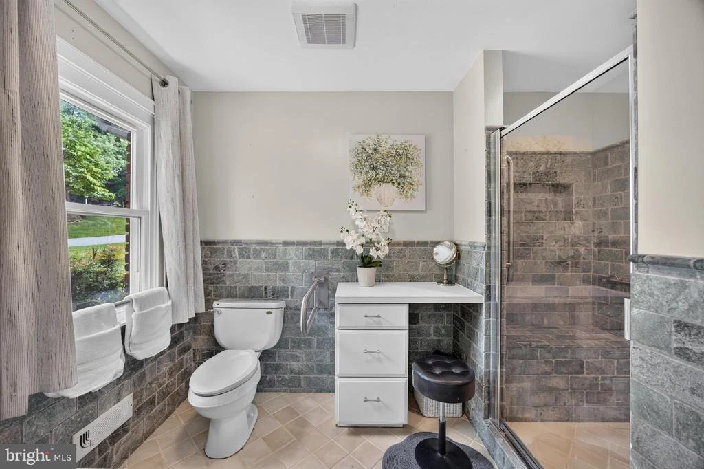 Photo of 2104 CEDAR CIRCLE DRIVE