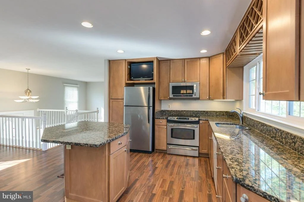 Photo of 11263 VALLEY BEND DRIVE