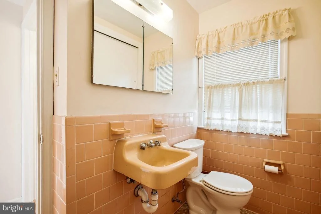 Photo of 1114 CROTON DRIVE