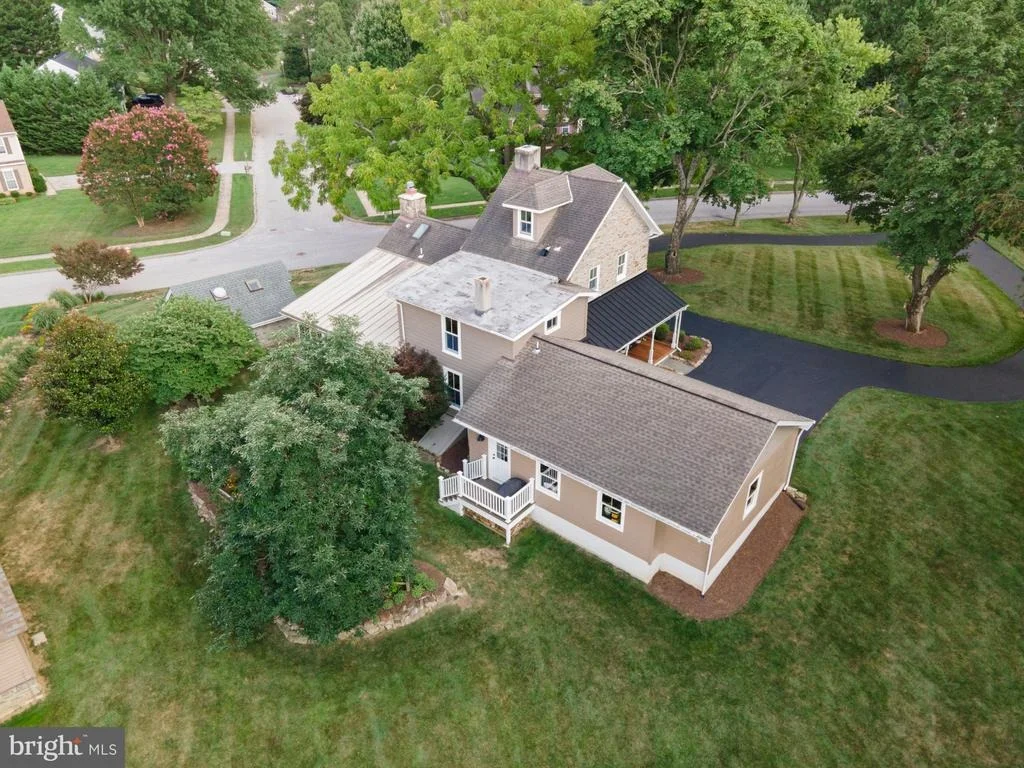 Photo of 1102 DULANEY GATE CIRCLE