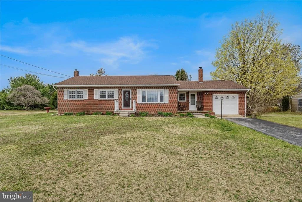 Photo of 1635 FAIRVIEW DRIVE
