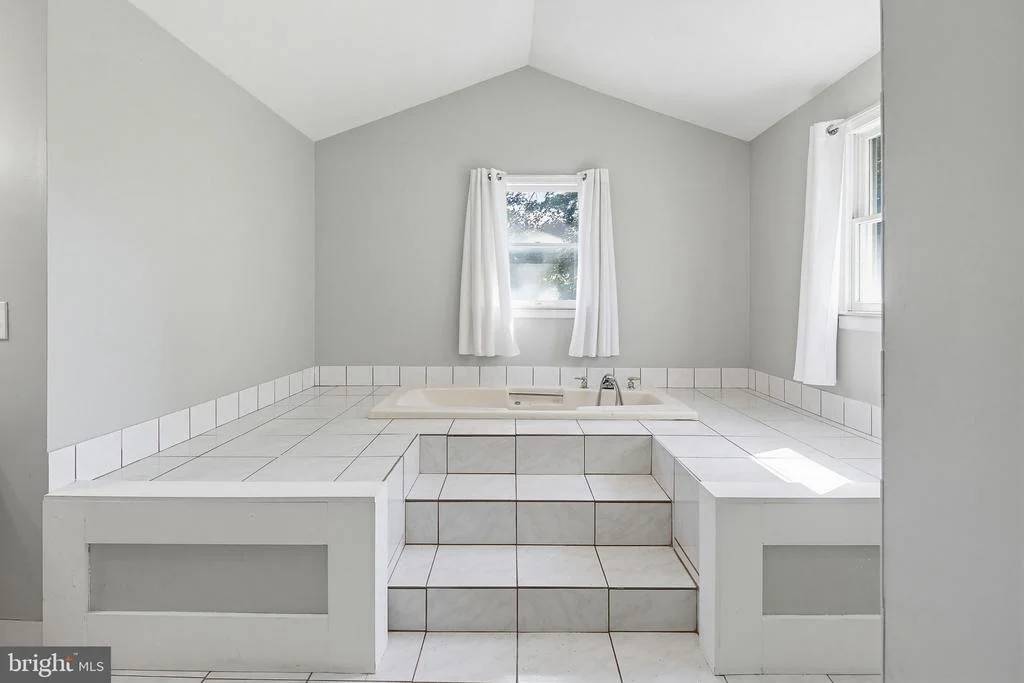 Photo of 2621 BRADDOCK ROAD