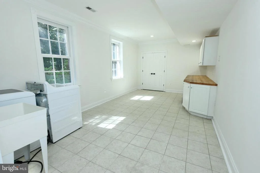 Photo of 6403 BURKE WOODS DRIVE