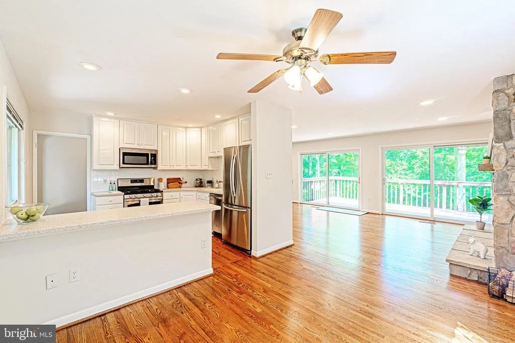 Photo of 11216 LEATHERWOOD DRIVE
