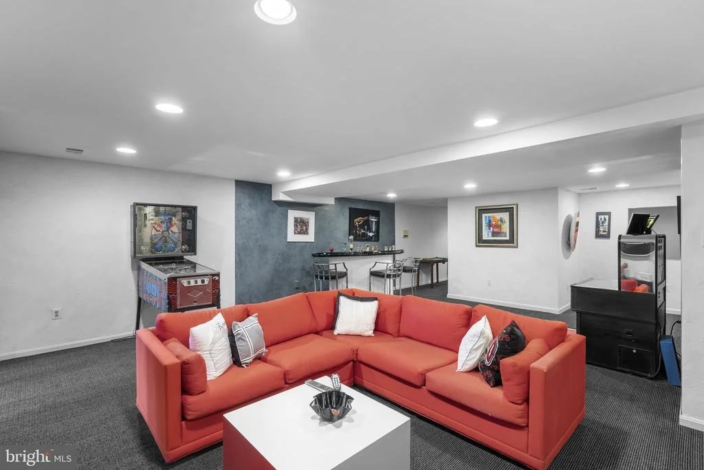 Photo of 5820 MAGIC MOUNTAIN DRIVE