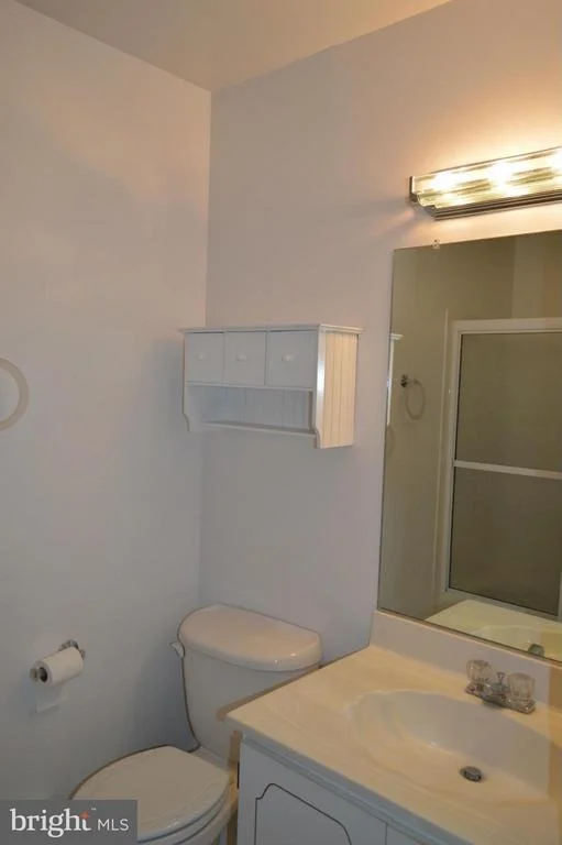 Photo of Unit 831E at 15320 PINE ORCHARD DRIVE