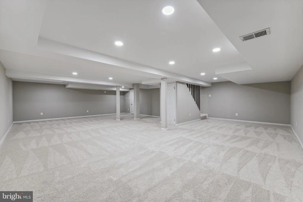 Photo of 3912 KING ARTHUR ROAD