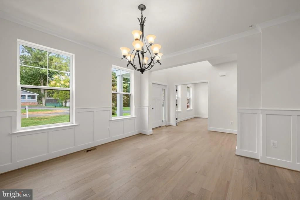 Photo of 2175 GLENCREST CIRCLE