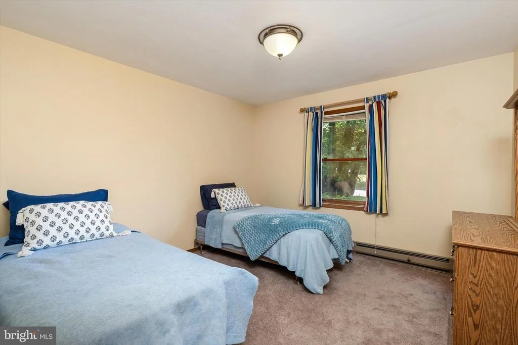 Photo of 6 ELEANOR DRIVE