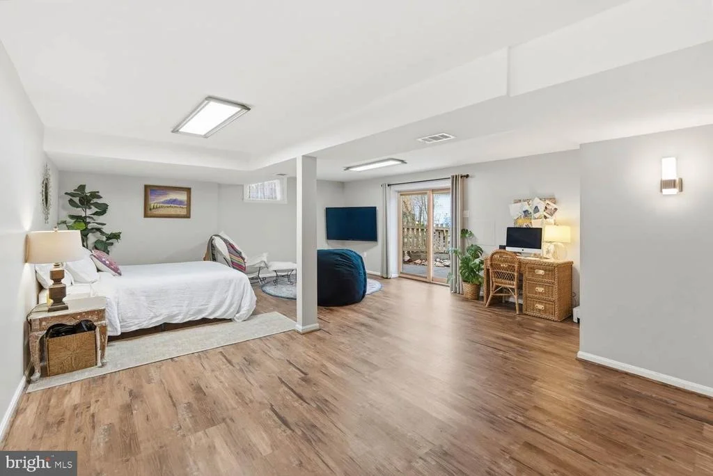 Photo of 9822 WOLCOTT DRIVE