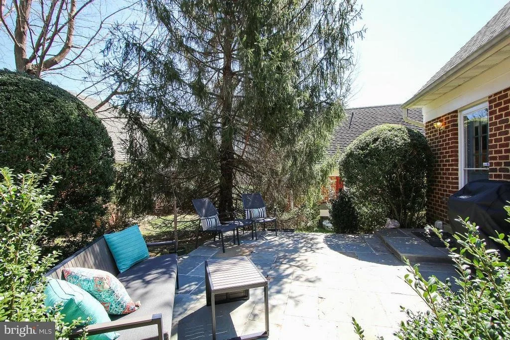 Photo of 9710 PLEASANT GATE LANE