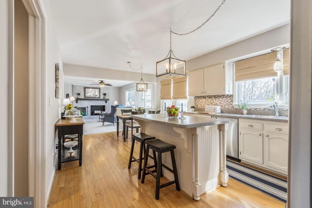 Photo of 6849 SILVER ANN DRIVE