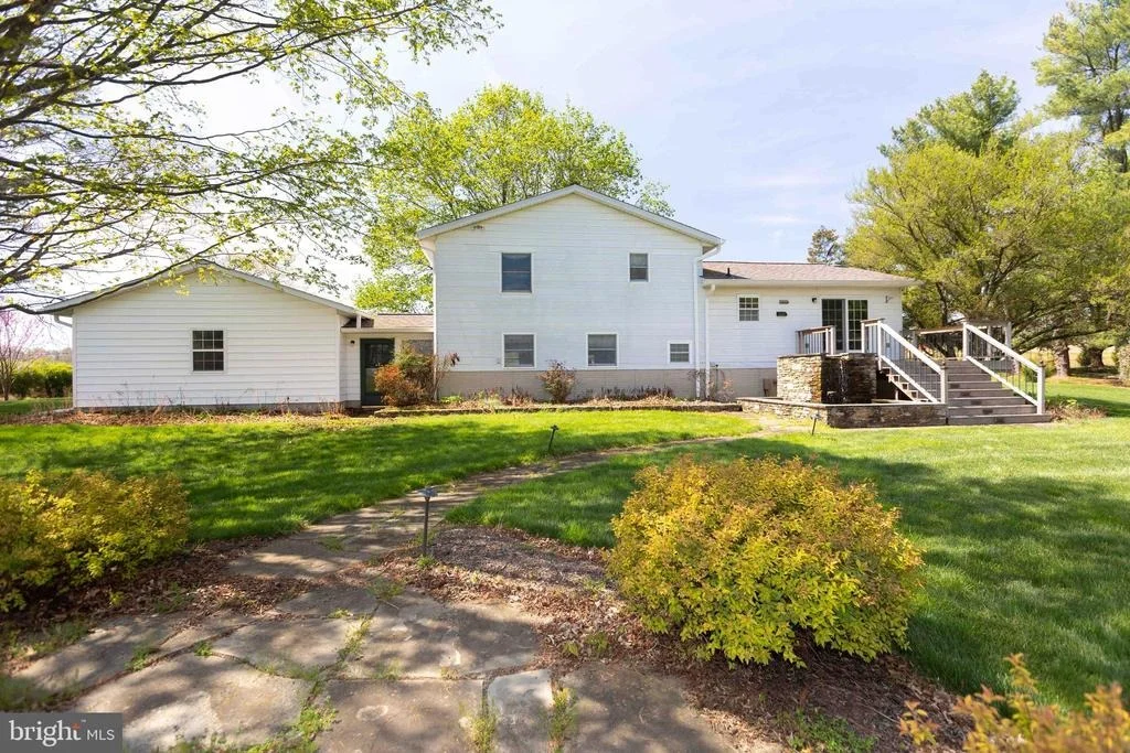 Photo of 17605 GRACE ROAD