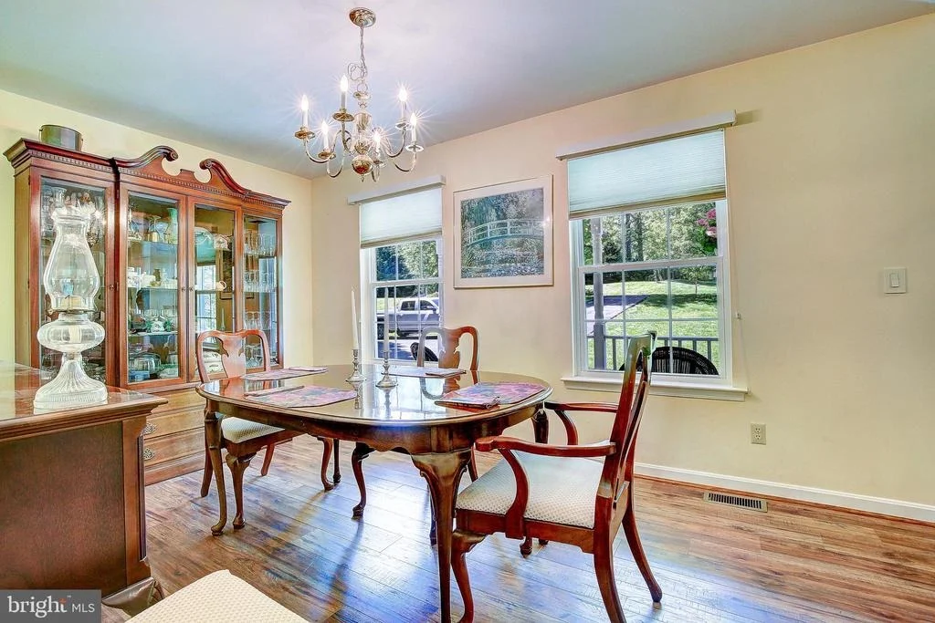 Photo of 10945 TWO SISTERS LANE