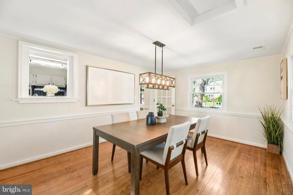Photo of 8420 LEAF ROAD