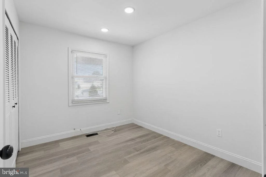 Photo of 59 NORTHAMPTON DRIVE