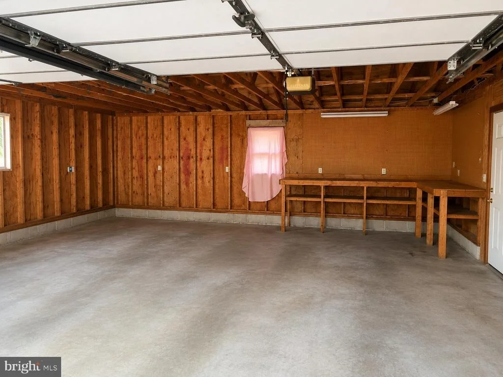 Photo of 207 THRASHER WAY