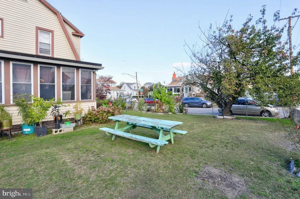 Photo of 6901 RIDGEWAY ROAD