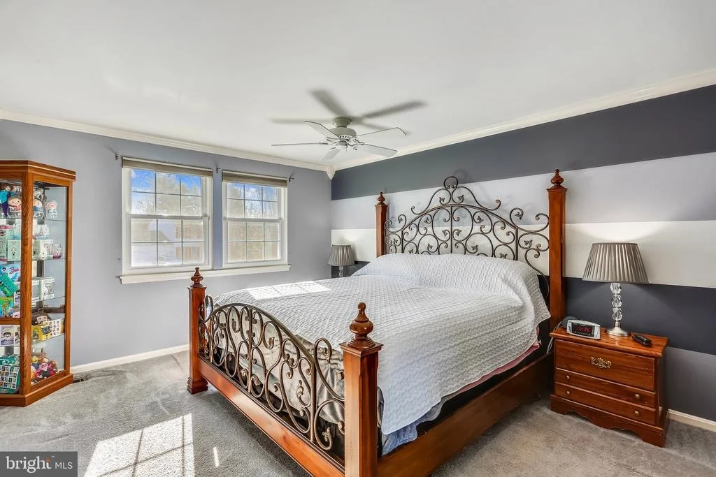 Photo of 915 POINTER RIDGE DRIVE
