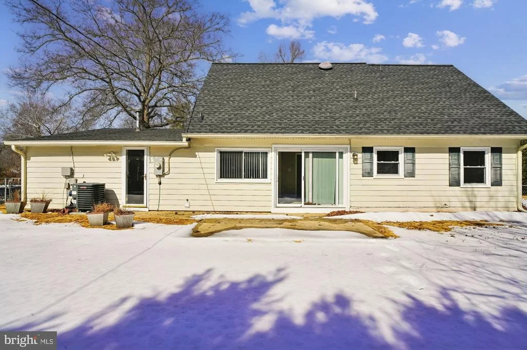 Photo of 16005 PENNANT LANE