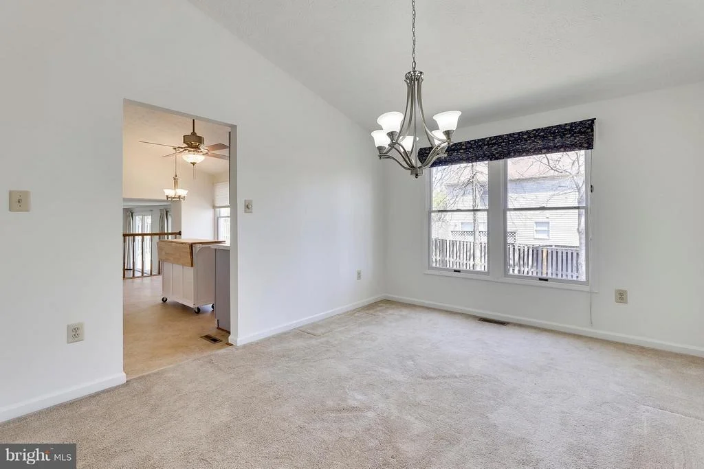 Photo of 19 SCHUBERT COURT