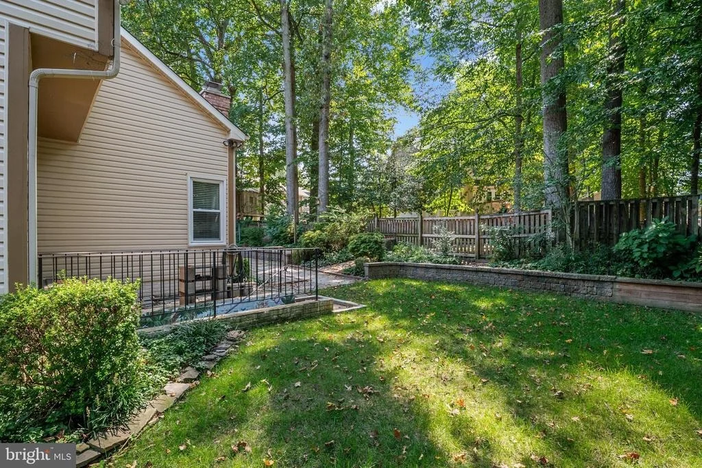 Photo of 2113 CROSSGATE DRIVE