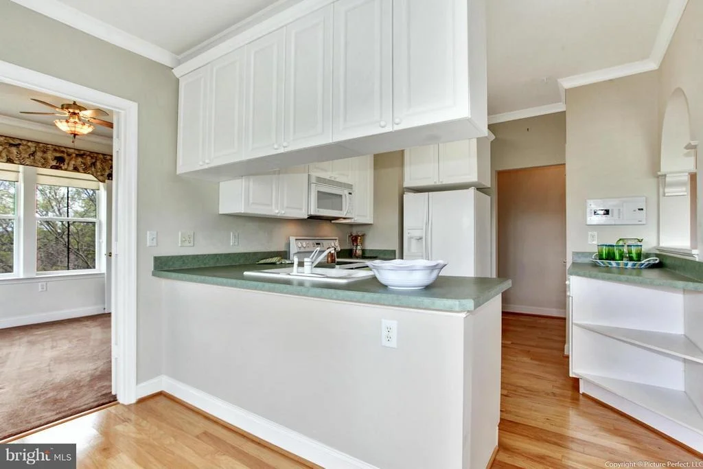 Photo of Unit 308 at 2500 WATERSIDE DRIVE
