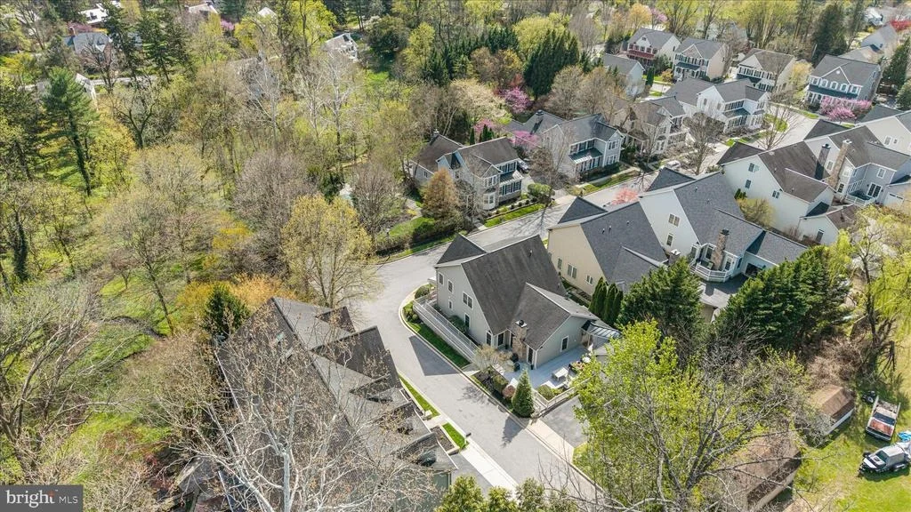 Photo of 1102 WASHINGTONVILLE DRIVE