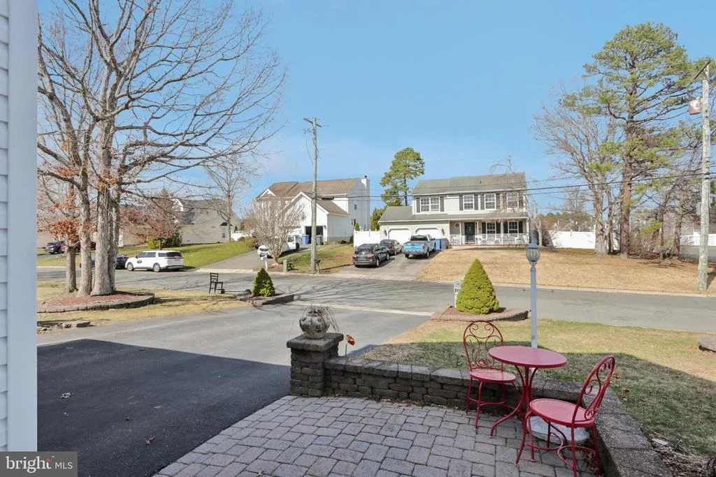 Photo of 187 COMPASS ROAD