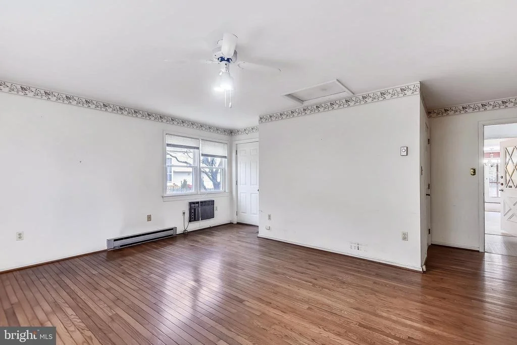 Photo of 1316 ROCK CHAPEL ROAD