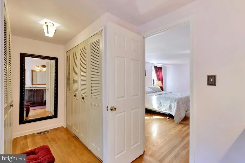 Photo of 14040 BREEZE HILL LANE