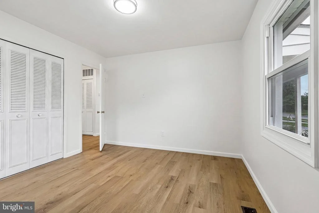 Photo of 86 E RIVER DRIVE