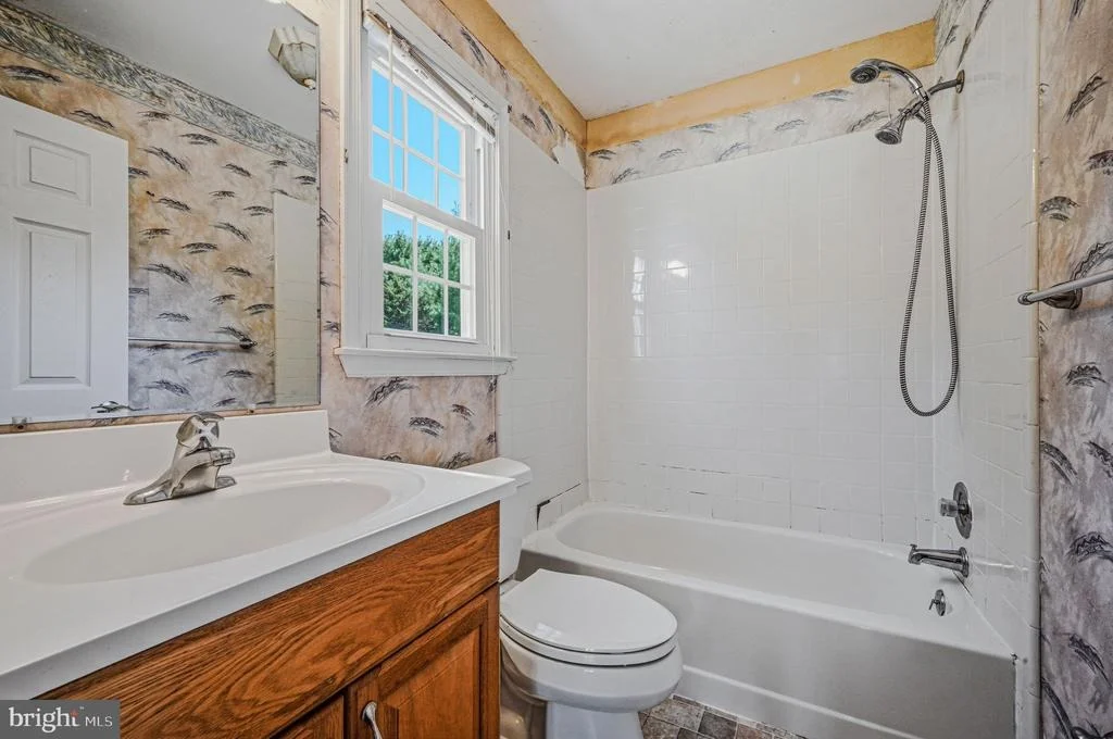 Photo of 12 LAURIE COURT