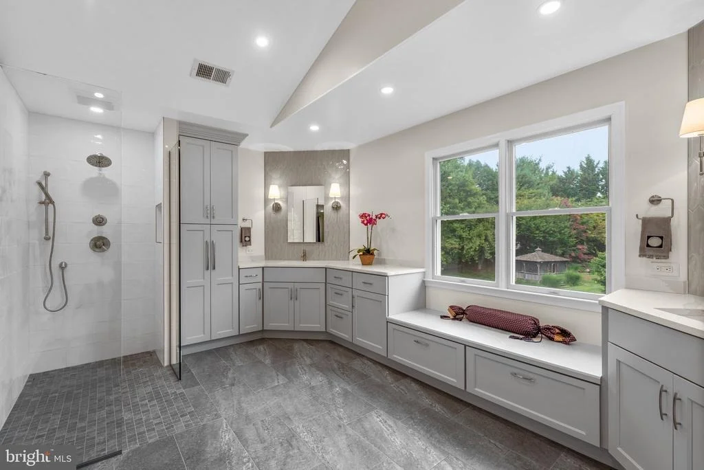 Photo of 16404 DANFORTH COURT