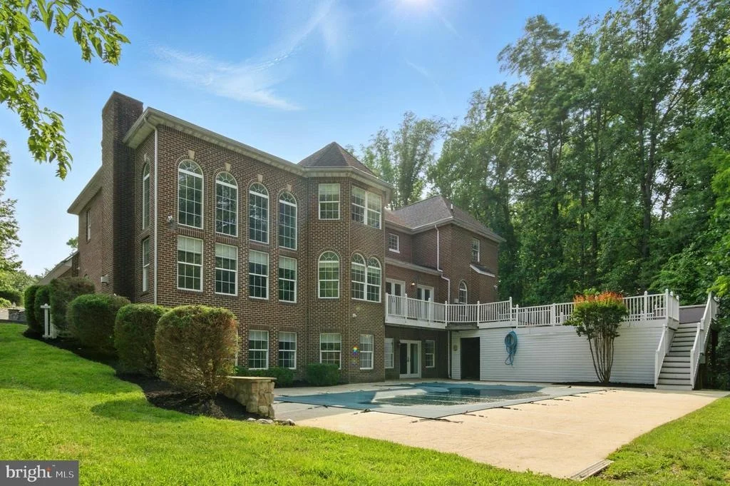 Photo of 1002 COVINGTON WAY