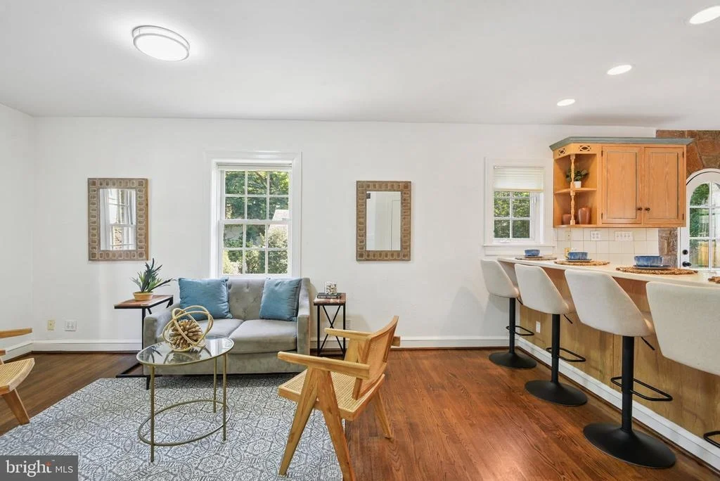 Photo of 105 SUMMERFIELD ROAD