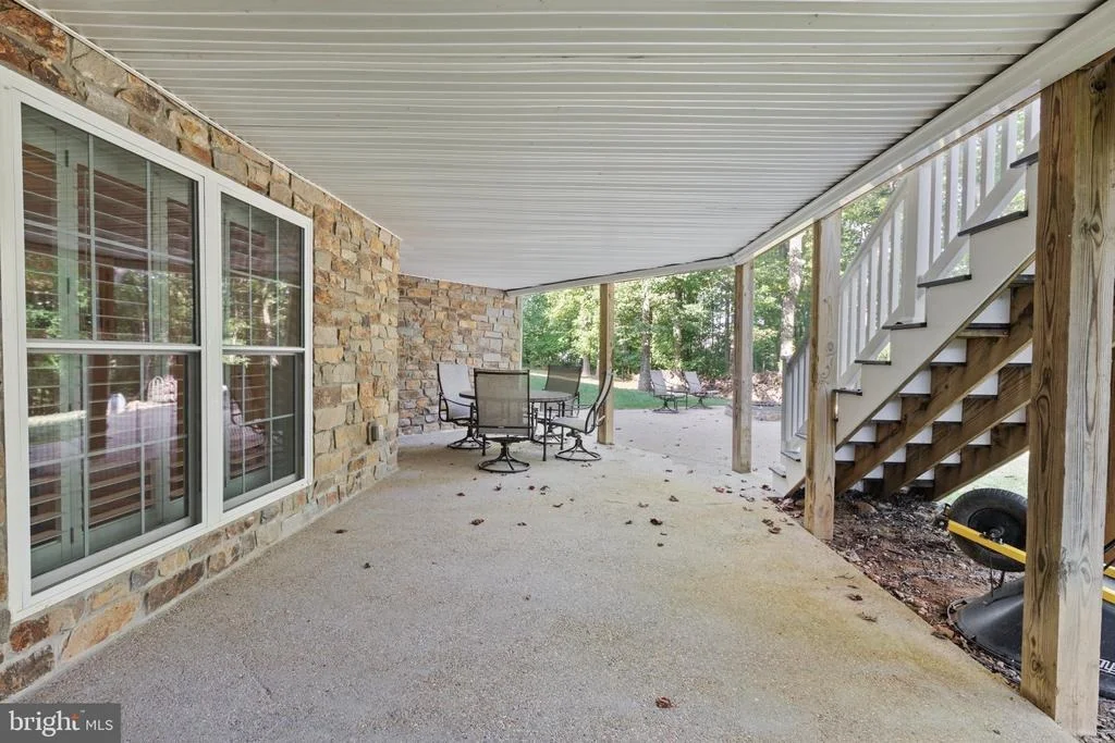 Photo of 632 STONYMEADE DRIVE