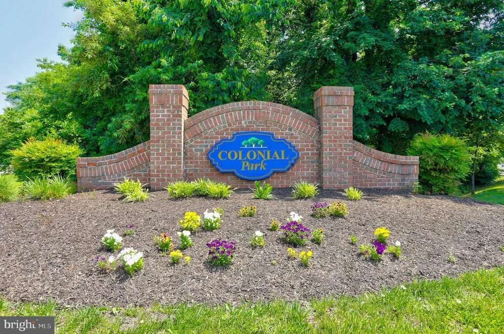 Photo of 8218 LEXINGTON DRIVE