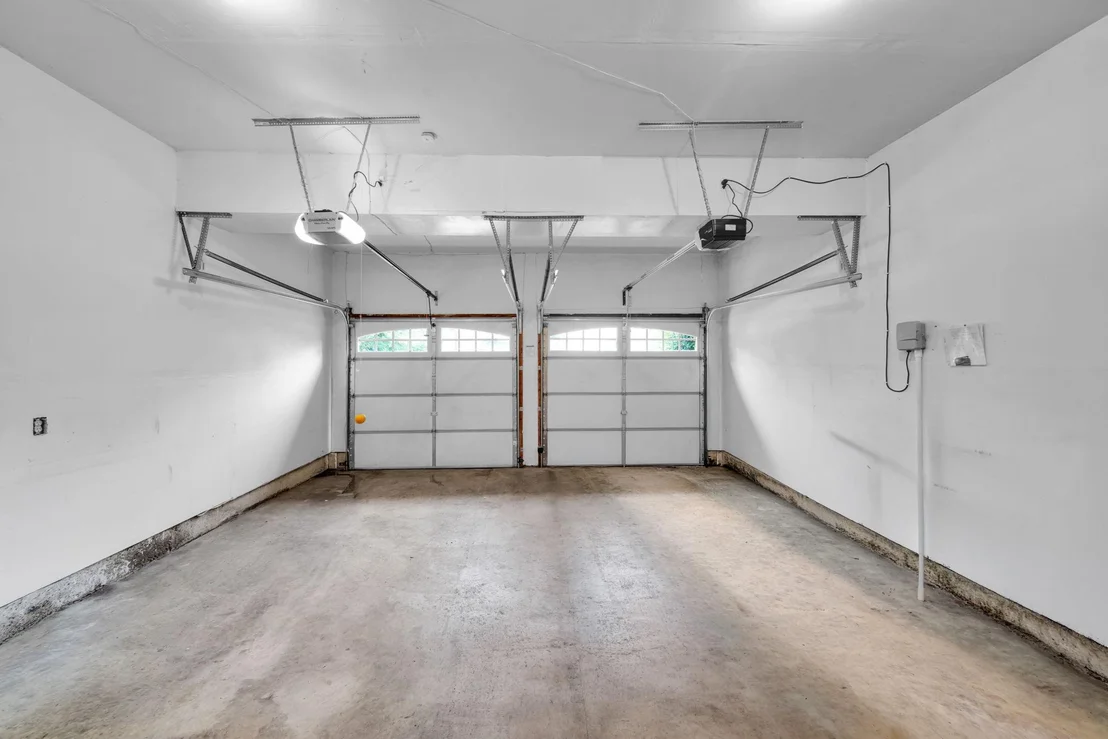 Photo of 15002 DENNINGTON DRIVE