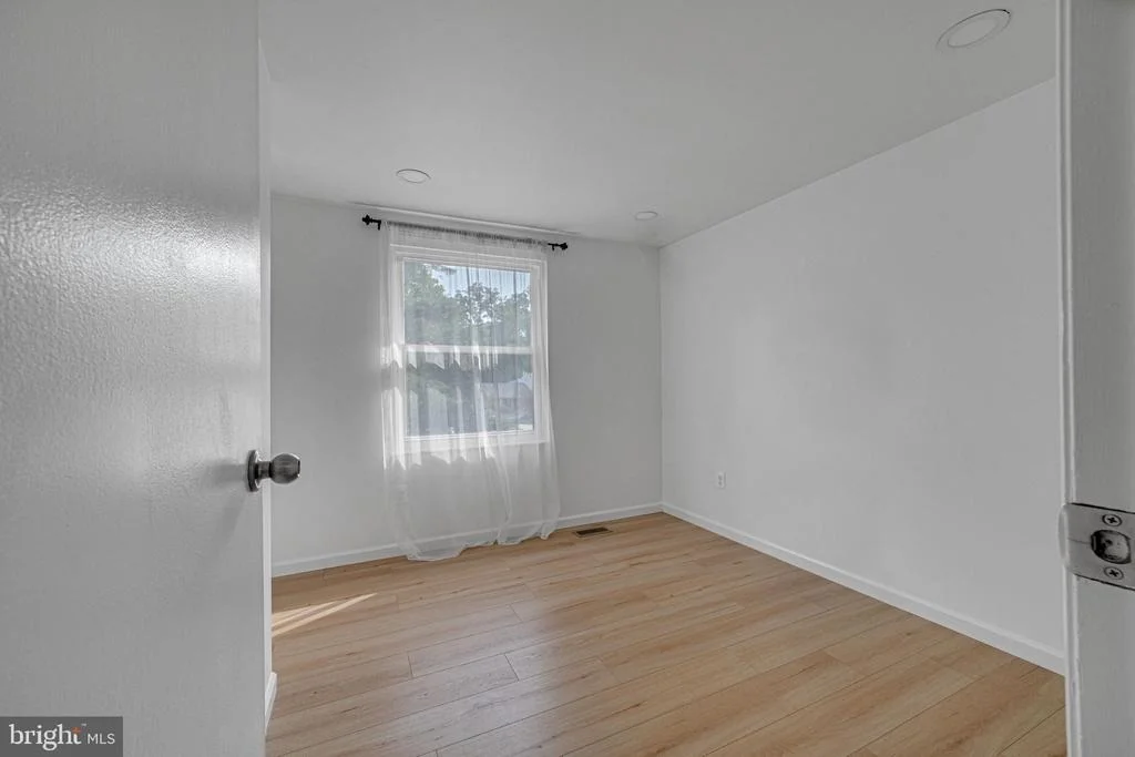 Photo of 19130 DOWDEN CIRCLE