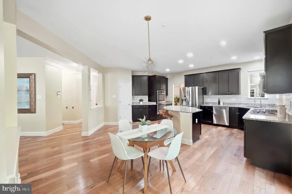 Photo of 3012 LAKE FOREST DRIVE
