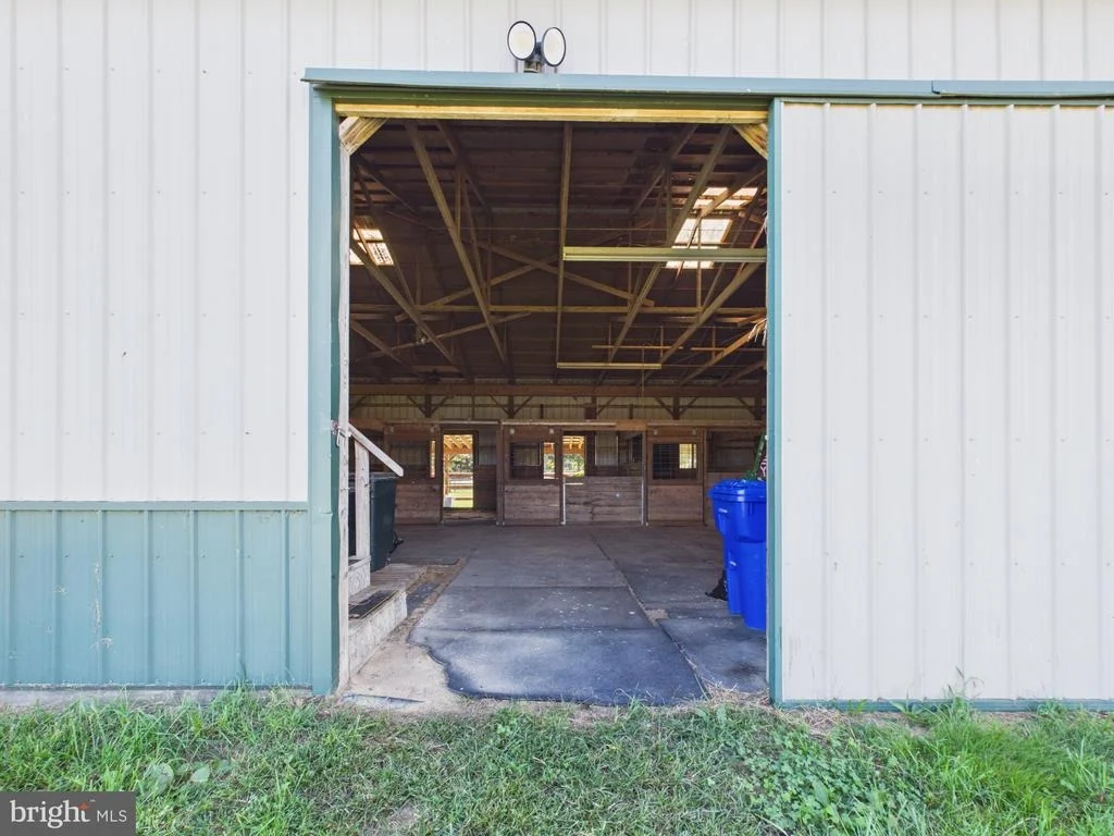 Photo of 6505 GRIFFITH LAKE DRIVE