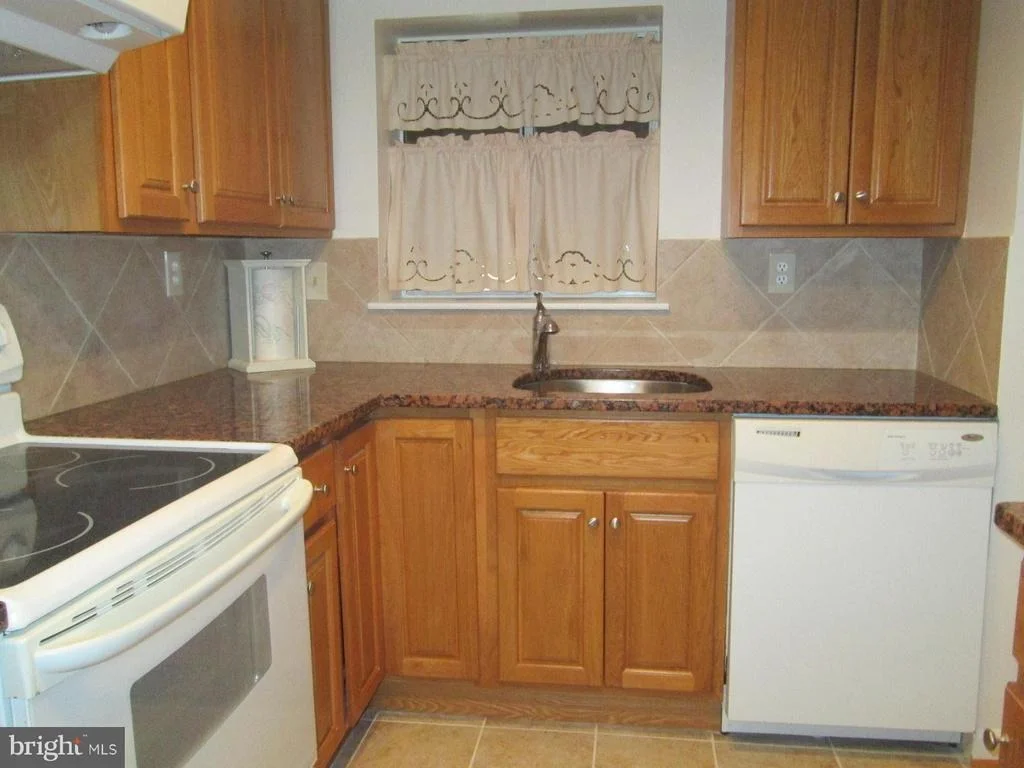 Photo of Unit 111D at 15100 GLADE DRIVE